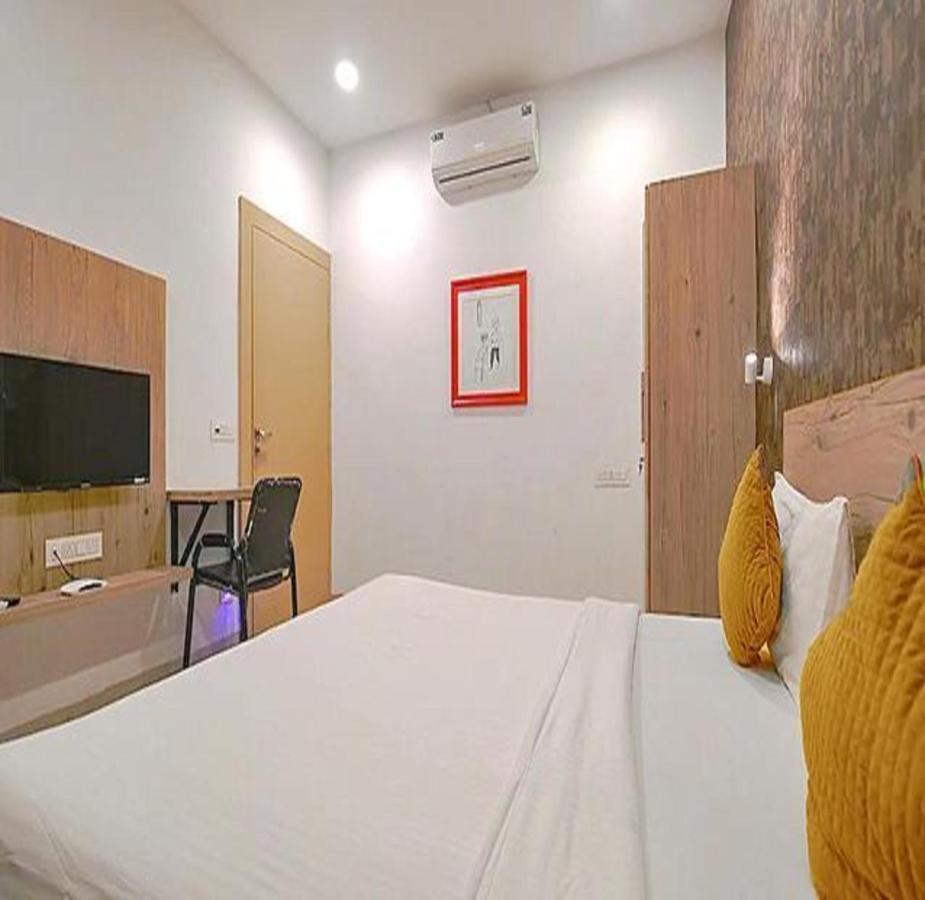 Hrg Destiny Hotels 54 Indore Exterior photo